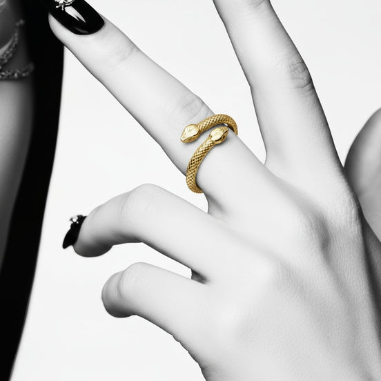 18K Gold Snake Ring - Solid 18K gold - Fine Jewelry