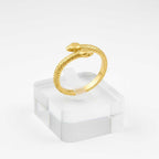 Womans Jewelry - 18carat gold ring for her - heirloom jewelry