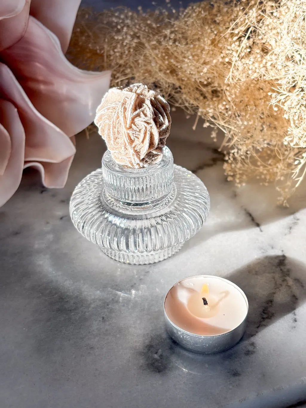Taper Tea light holder - Elevate your space