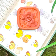 🌿 Breathe in Nature with the Handmade Ceramic Scents Essential Oil Diffuser