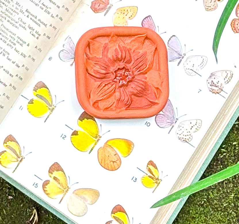 🌿 Breathe in Nature with the Handmade Ceramic Scents Essential Oil Diffuser