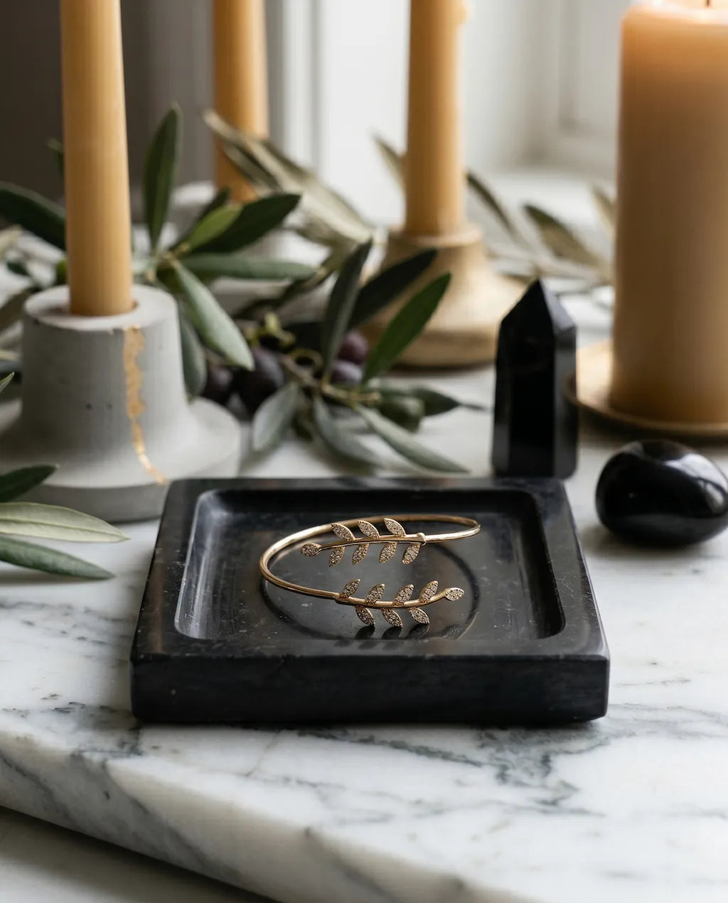 gold and silver olive branch cuff for everyday wear and spiritual symbolism