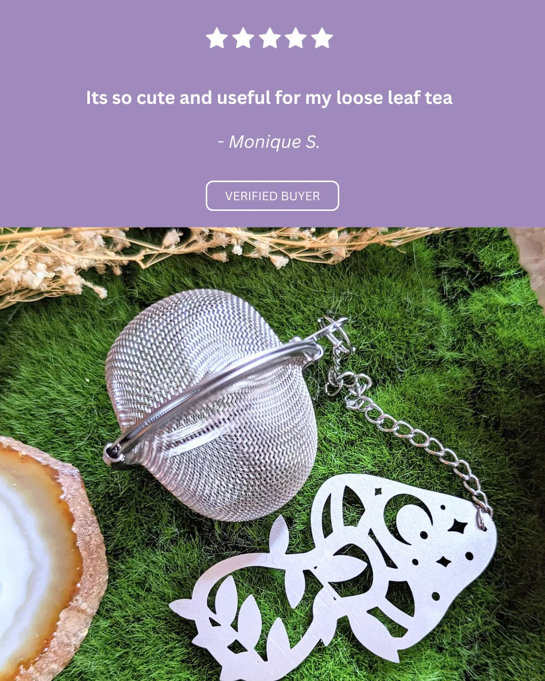 Five-star customer review praising the cute mushroom charm and easy-to-use tea infuser design.