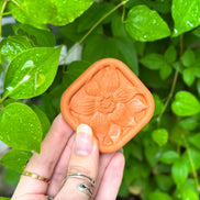 🌿 Breathe in Nature with the Handmade Ceramic Scents Essential Oil Diffuser