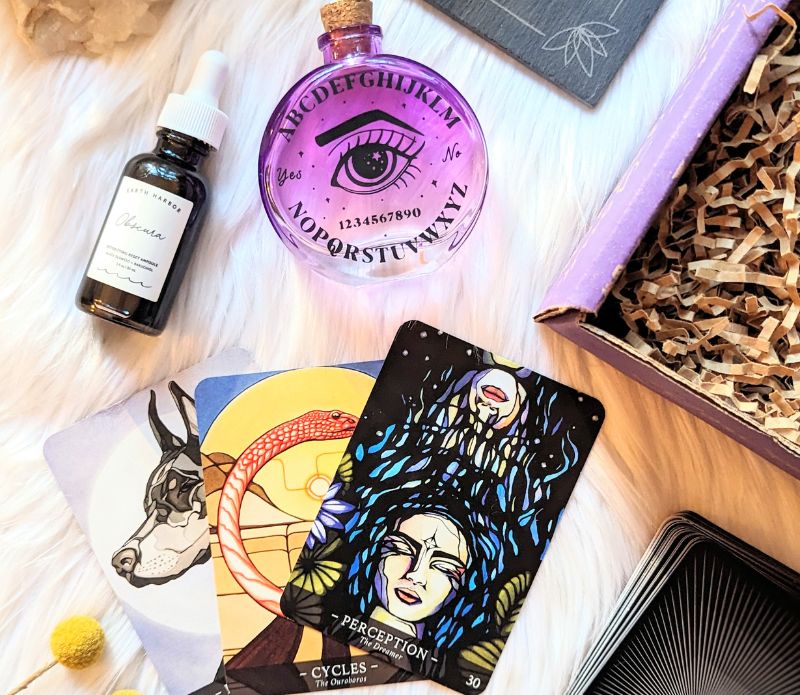 Detoxify and rejuvenate your skin with Obscura Ampoule Serum. Infused with Black Seaweed and Bamboo Charcoal, this vegan elixir refreshes all skin types. Available at Goddess Provisions.