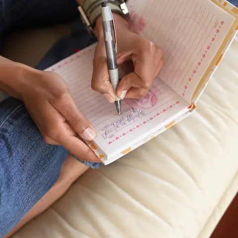 How to Create a Vision Board Journal Goddess Provisions