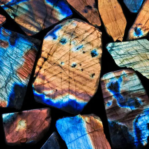 A Crystal Recipe for Gridding Your Sacred Space by Goddess Provisions