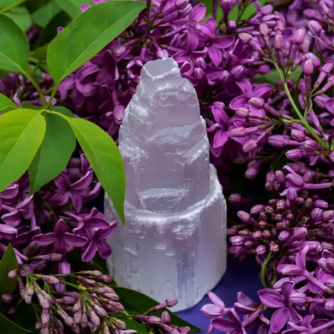 How to Cleanse Your Aura with Selenite Goddess Provisions