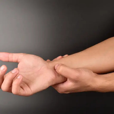 Three Energetic Practices for Heart Healing by Goddess Provisions
